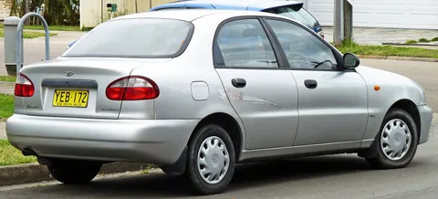 Daewoo Lanos — 3