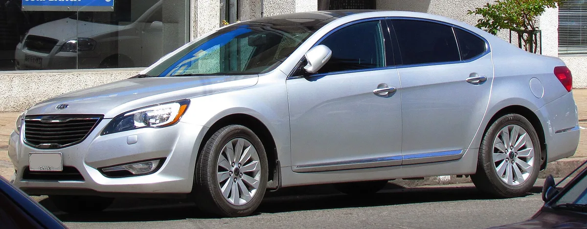Kia K7 (Cadenza)