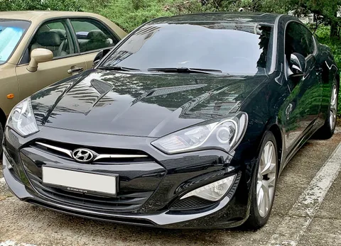 Hyundai Genesis Coupe — 4