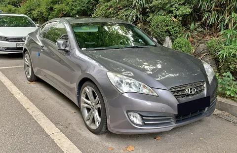 Hyundai Genesis Coupe — 7