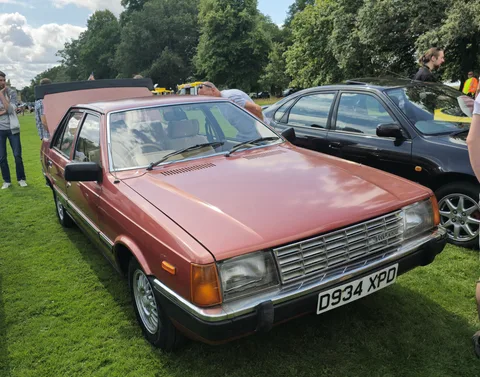 Hyundai Stellar — 7