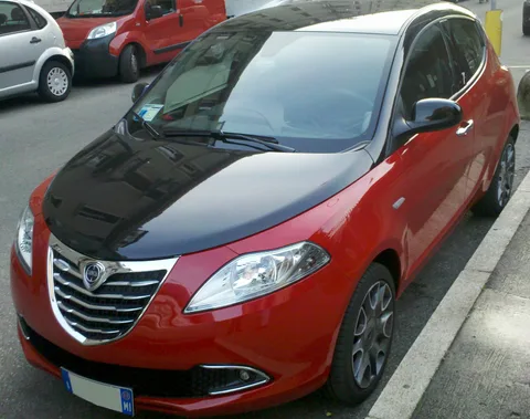 Lancia Ypsilon — 8