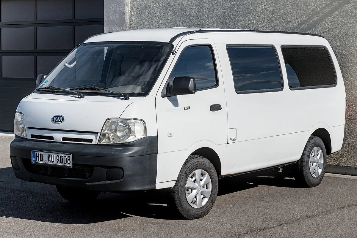Kia Pregio