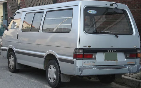 Kia Besta — 6