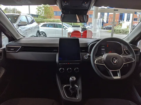 Renault Clio V — 7