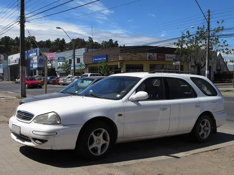 Kia Credos — 5