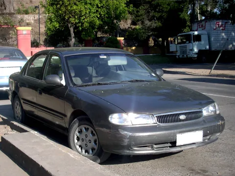Kia Credos — 6