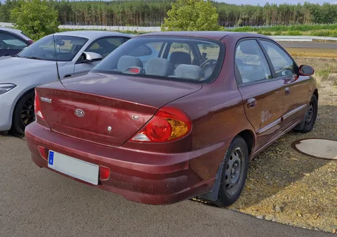 Kia Shuma — 5