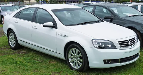 Holden WM Caprice — 4