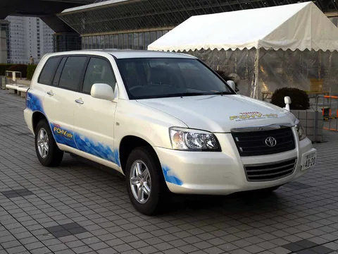 Toyota FCHV — 5