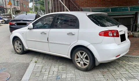 Daewoo Lacetti — 4