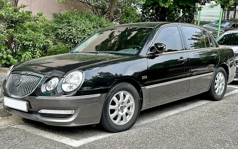 Kia Opirus — 3