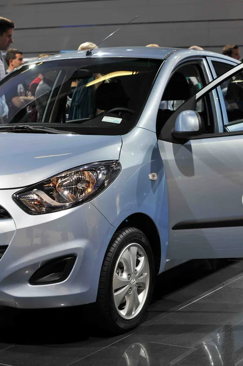 Hyundai BlueOn — 2
