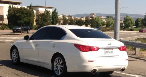 Infiniti Q50 — 5