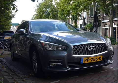 Infiniti Q50 — 7