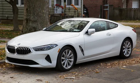 BMW 8 Series (G15) — 6