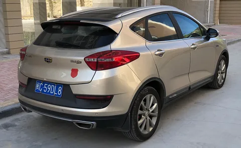 Geely GS — 8