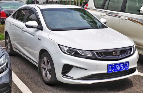Geely GL — 2