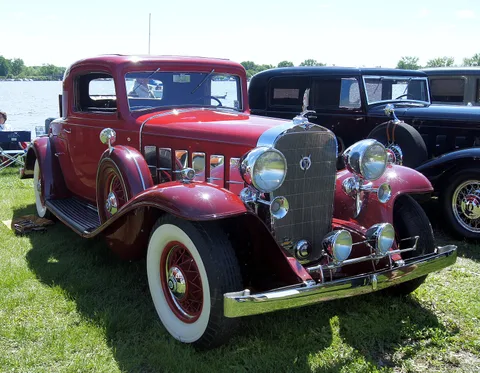 Cadillac V-12 — 7