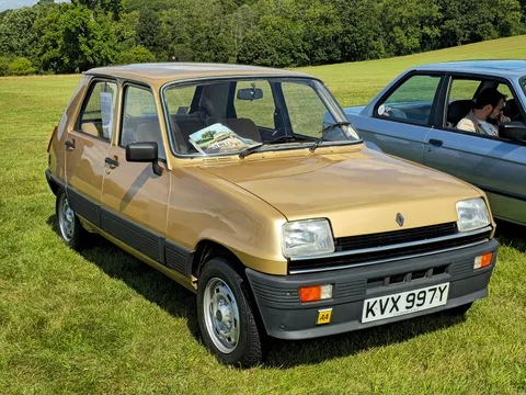 Renault 5 — 3