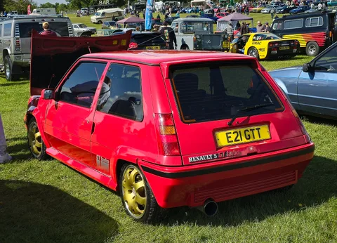 Renault 5 — 4