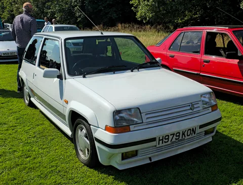 Renault 5 — 5