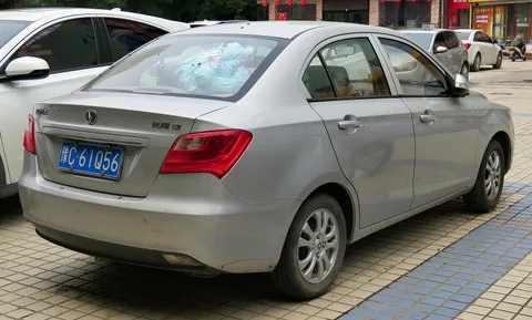 Changan Alsvin V3 — 3
