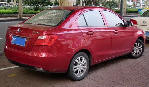 Changan Alsvin V3 — 4