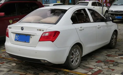 Changan Alsvin V3 — 5