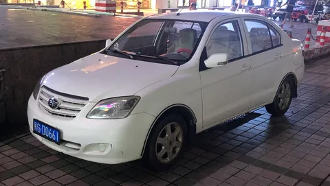 Xiali N5 — 2