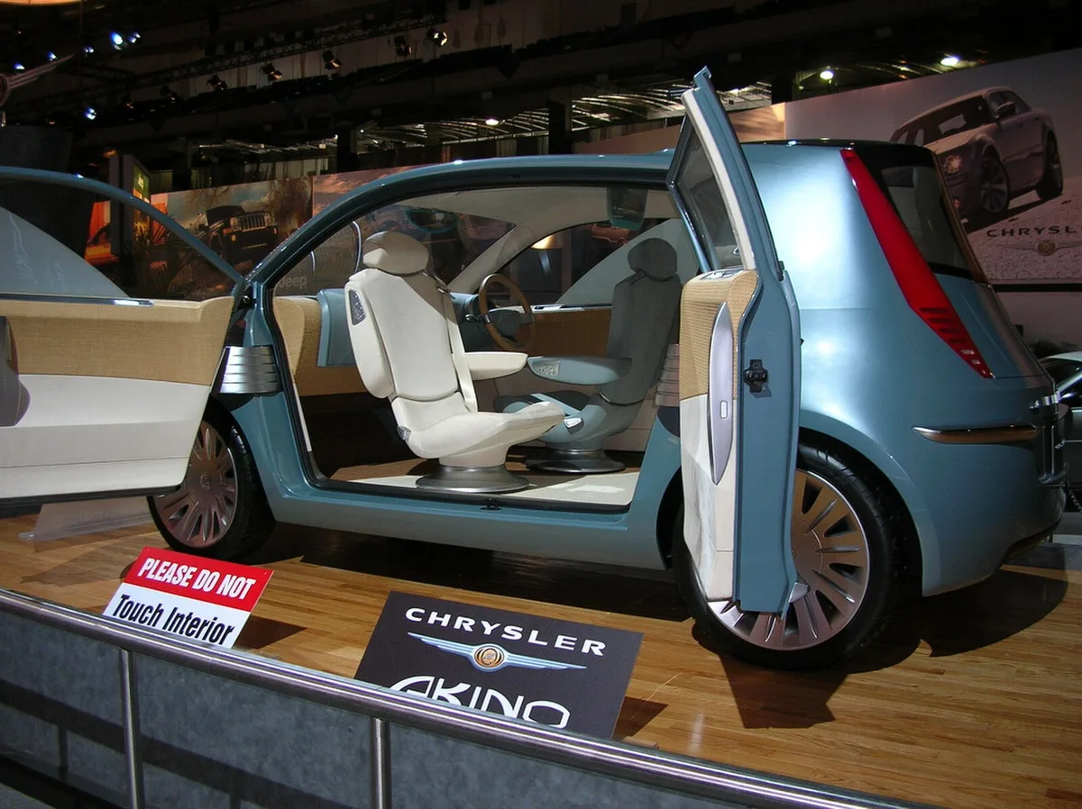 Chrysler Akino