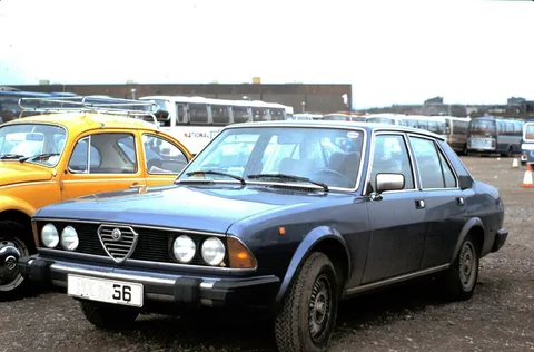 Alfa Romeo Alfa 6 — 7