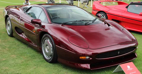 Jaguar XJ220 — 4