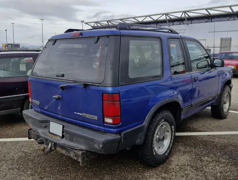 Mazda Navajo — 2