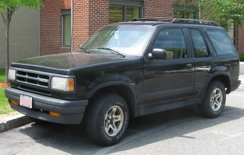Mazda Navajo — 8