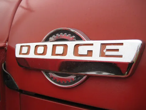 Dodge LCF Series — 8