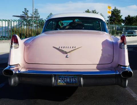 Cadillac Series 62 — 3