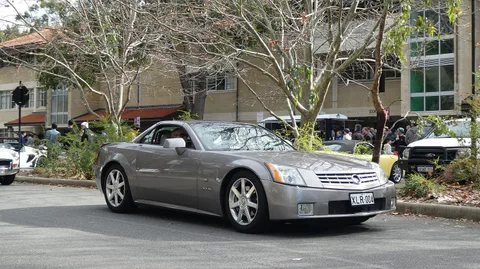 Cadillac XLR — 6