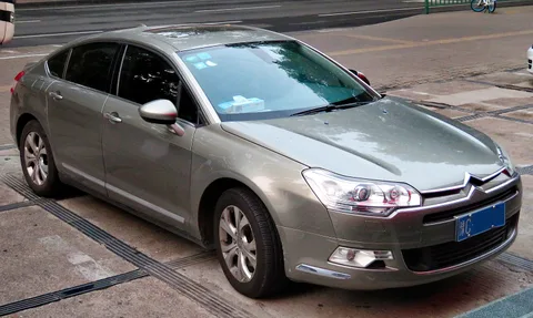Citroën C5 — 6