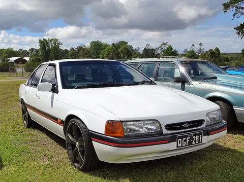 Ford ED Falcon — 4