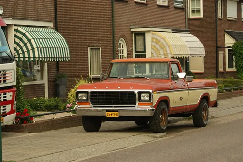 Ford F-Series sixth generation — 8
