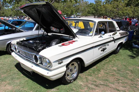 Ford Fairlane Thunderbolt — 2