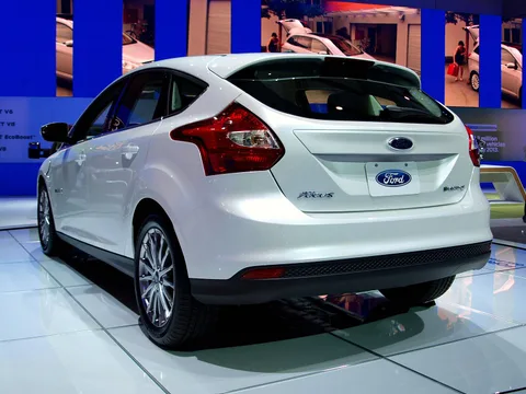 Ford Focus Electric — 8