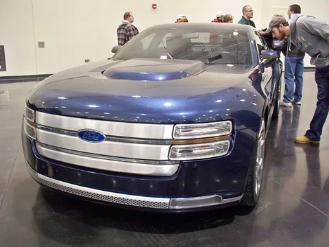 Ford Interceptor — 3