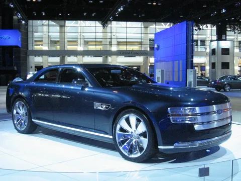 Ford Interceptor — 4