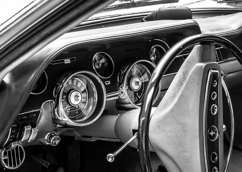 Ford Mustang — 7