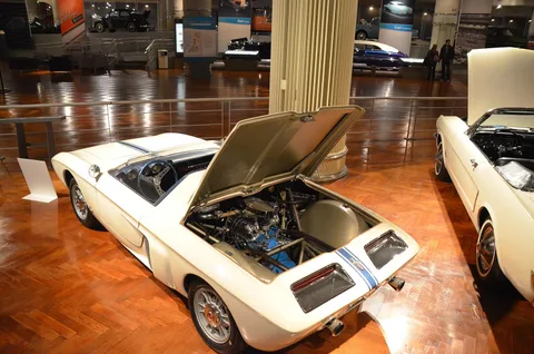 Ford Mustang I — 4