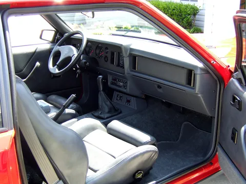 Ford Mustang SVO — 6