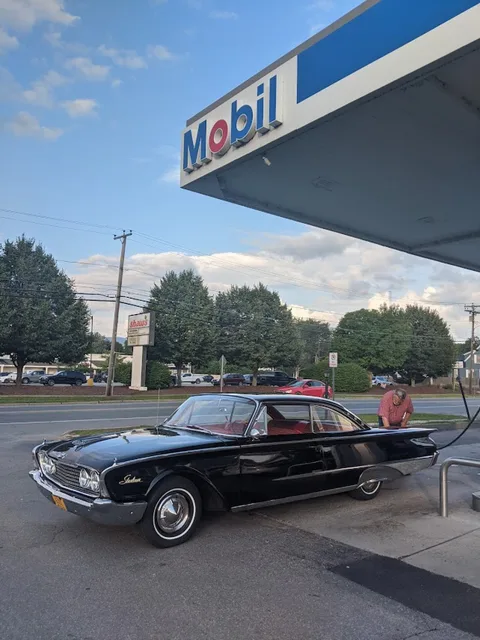 Ford Starliner — 4