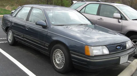 Ford Taurus 1st generation